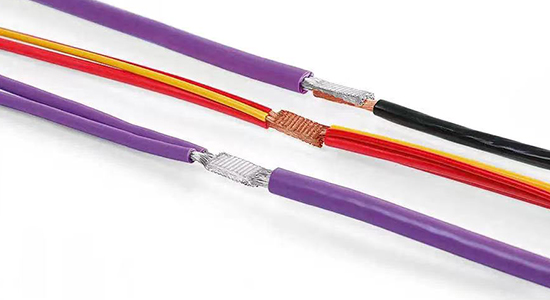 电动汽车高压线缆的可靠连接